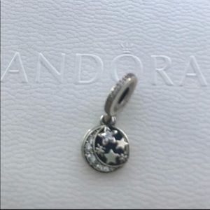 Pandora moon